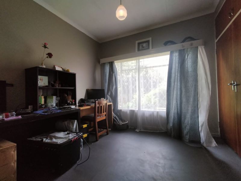 Charming 3-Bedroom Home in Stilfontein - Photo 9