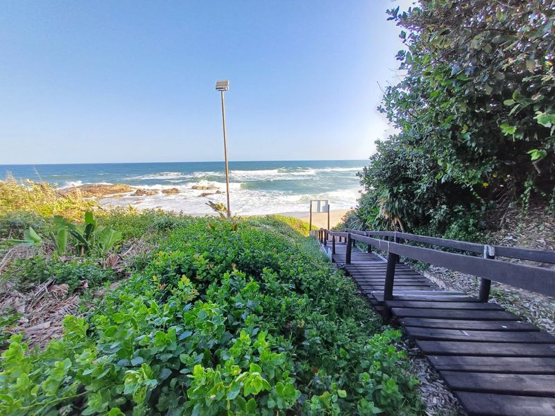 4 Bedroom pet friendly home with a gate to the beach - Photo 5