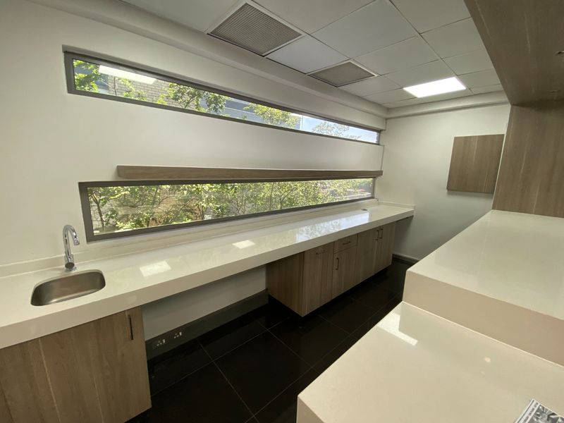 Prime Office Space To Let In Midrand - Photo 6