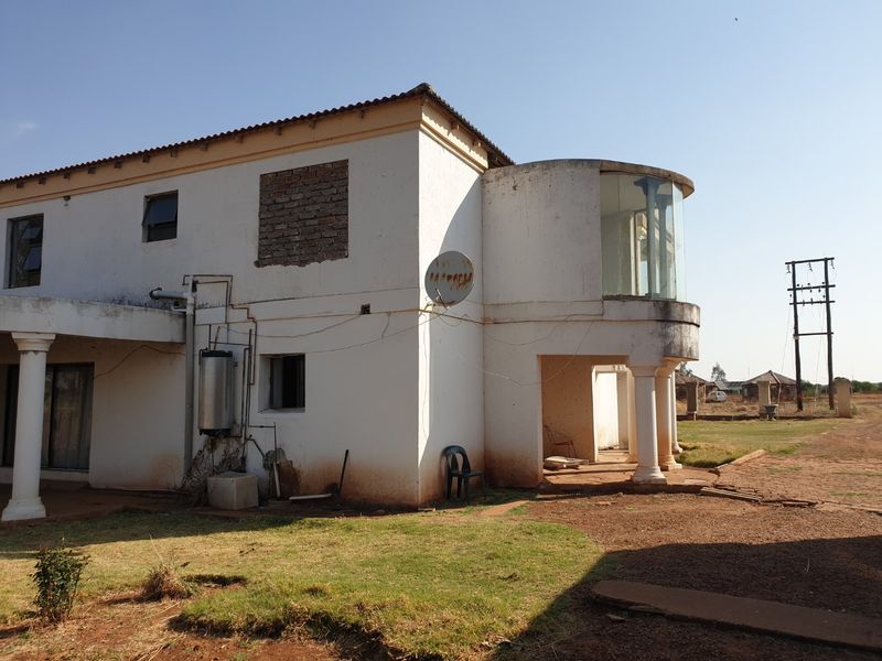 Versatile Farm with Guesthouse and Business Rights for Sale on the N12 - Photo 4