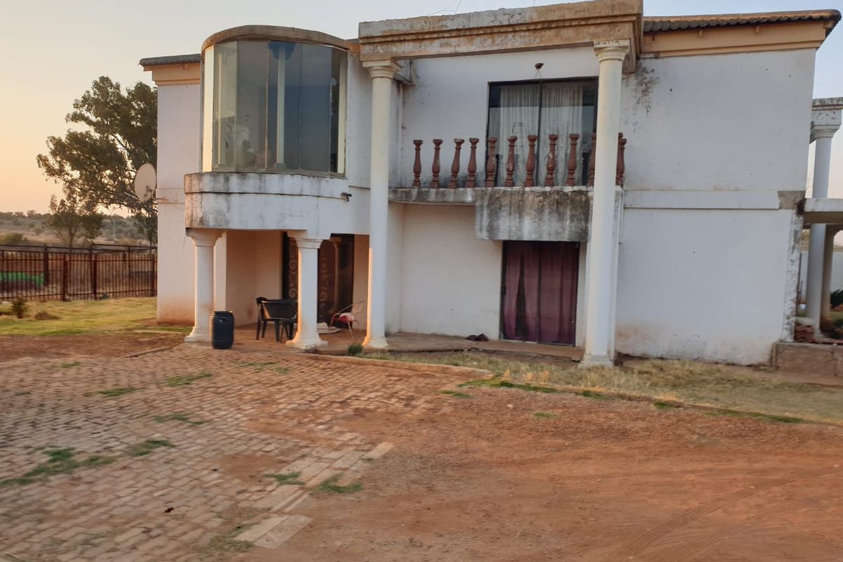 Versatile Farm with Guesthouse and Business Rights for Sale on the N12 - Photo 2