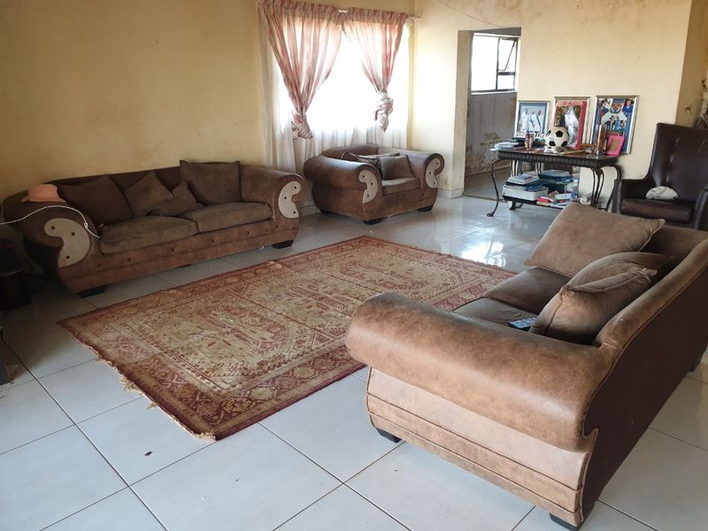 Versatile Farm with Guesthouse and Business Rights for Sale on the N12 - Photo 10