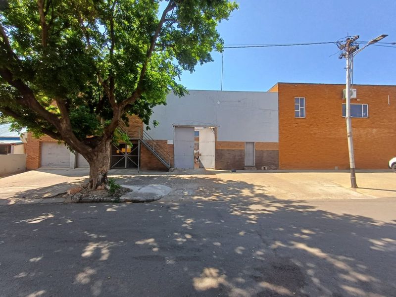 Commercial Property for Sale – Prime Investment in Pienaarsdorp, Klerksdorp - Photo 2