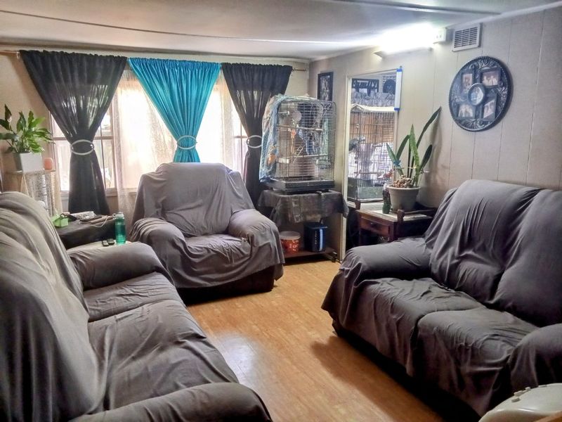 Charming Park Home in Gonubie - Coastal Living at its Best ! - Photo 3