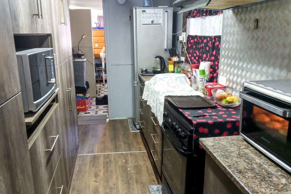 Charming Park Home in Gonubie - Coastal Living at its Best ! - Photo 5