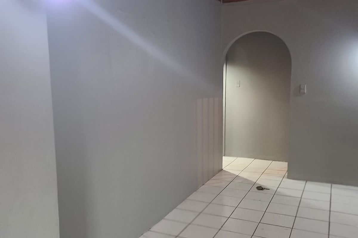 8 Bed Investment Property with Strong Rental Income - Photo 2