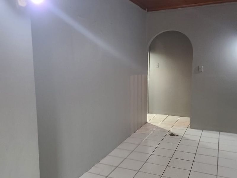 8 Bed Investment Property with Strong Rental Income - Photo 4