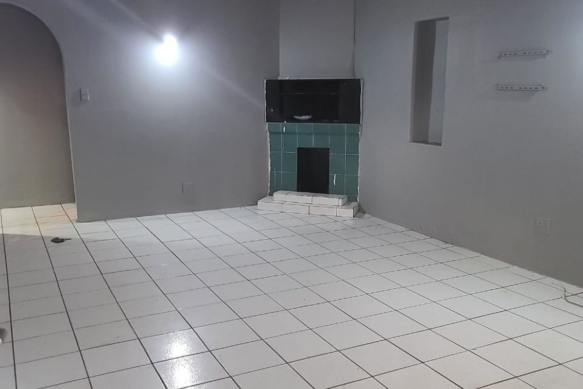 8 Bed Investment Property with Strong Rental Income - Photo 3