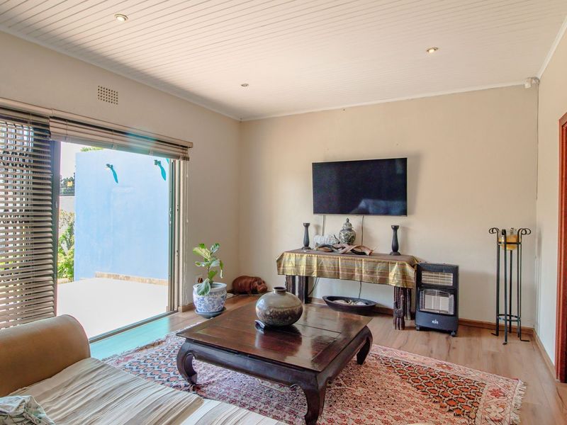 Delightful Family home in sought after Edenglen. Excellent location - Photo 10