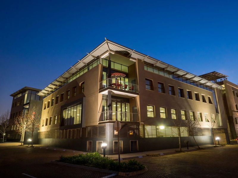 **Premium Office Space | 24/7 Security & Backup Power Included** - Photo 2