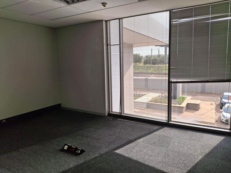 !Modern Office Suites at Eco Court – Ready to Move In! - Photo 6