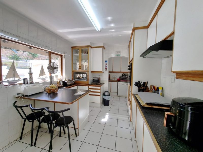 Relaxed Coastal Living on the North Coast - Photo 10