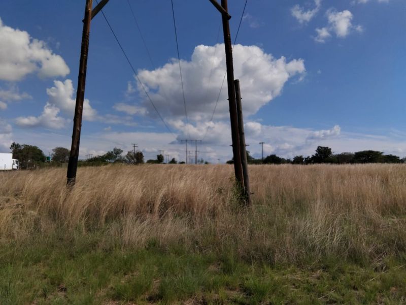 10 000 SQUARE METERS VACANT LAND/STAND PROPERTY FOR SALE - Photo 9