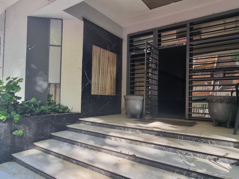 2 Bedroom Apartment For Sale In Berea - Photo 3