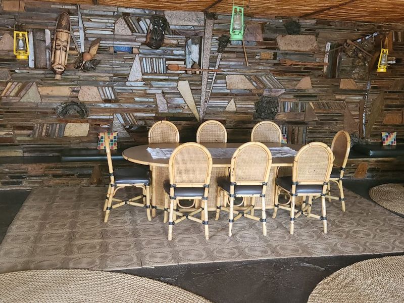 Luxury Meets Agriculture: Your Dream Estate Awaits! - Photo 9