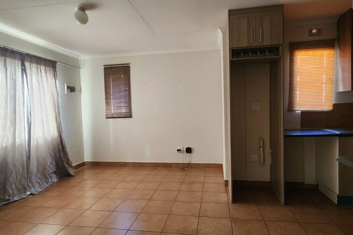 2 bedroom haven up for grabs - Photo 5