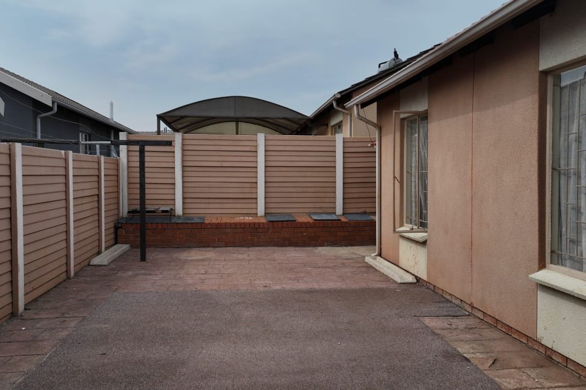 Charming 3 bedroom gem 4 sale  - Photo 4