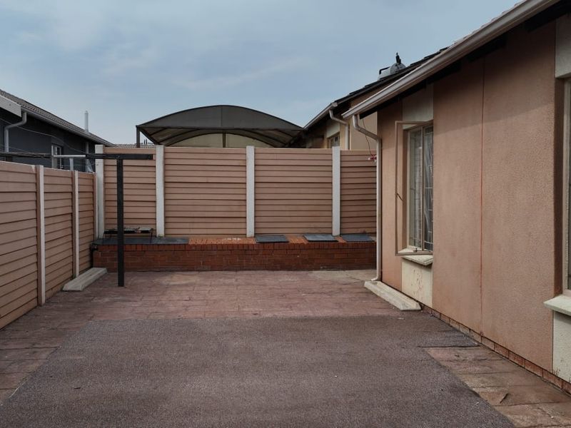 Charming 3 bedroom gem 4 sale  - Photo 4