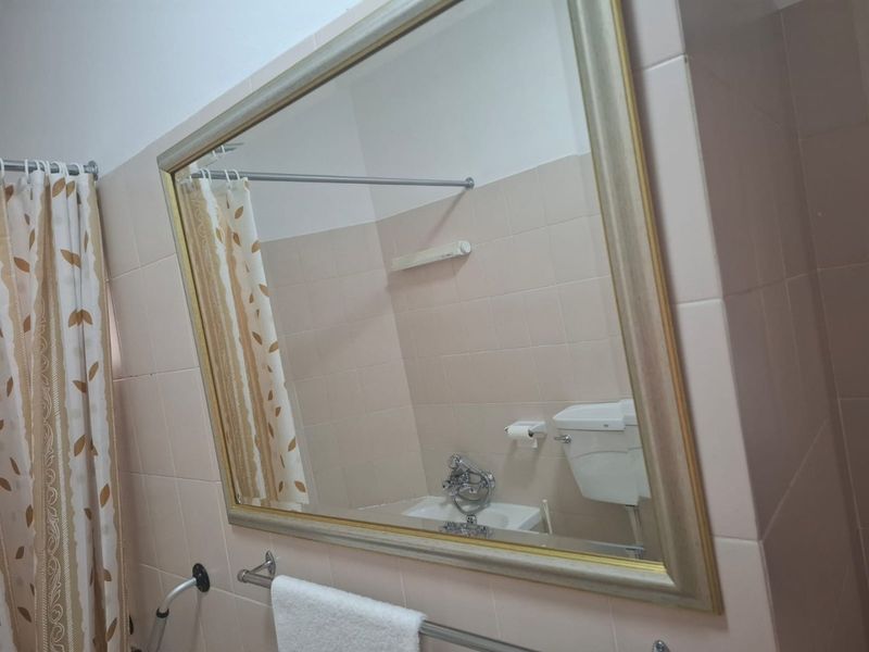 Cozy flat in Terenure with pool access - Photo 8