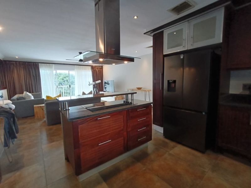 To let in Umhlanga, furnished 3 bedroom townhouse with breaker views. - Photo 8