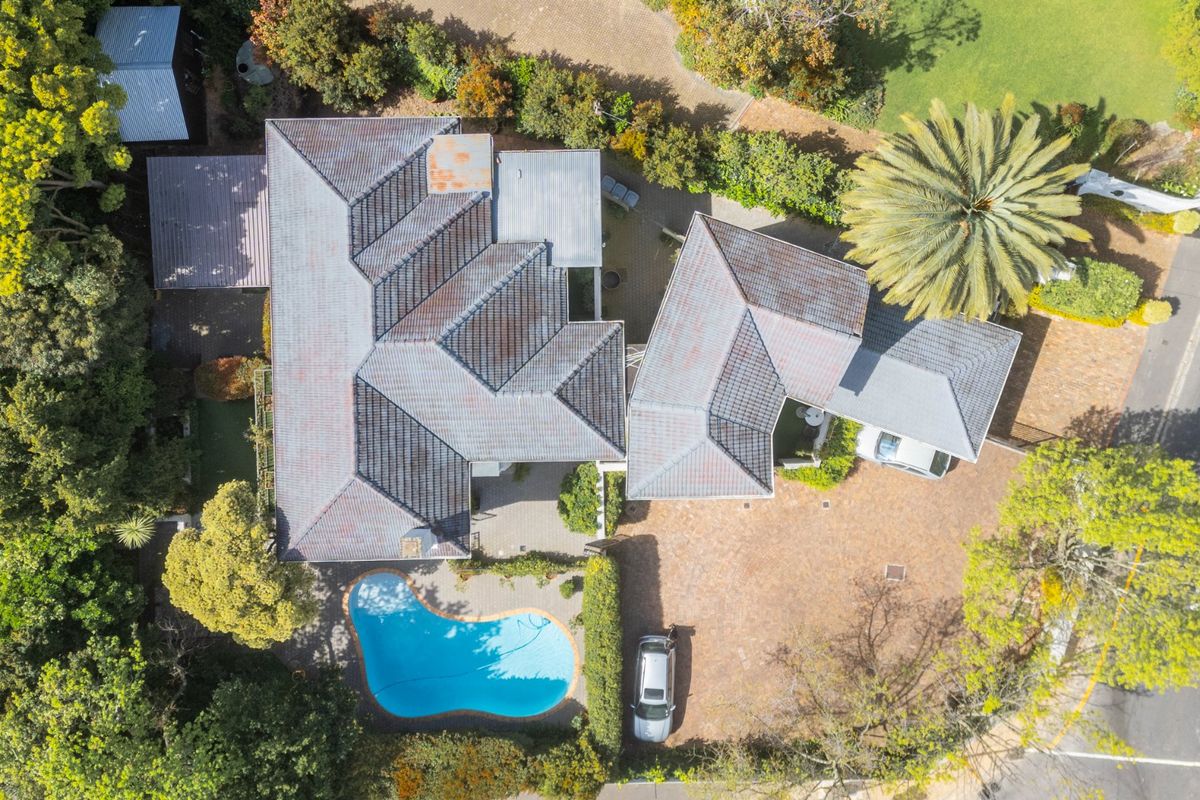 Prime location opposite Newlands Cricket Stadium - Photo 4