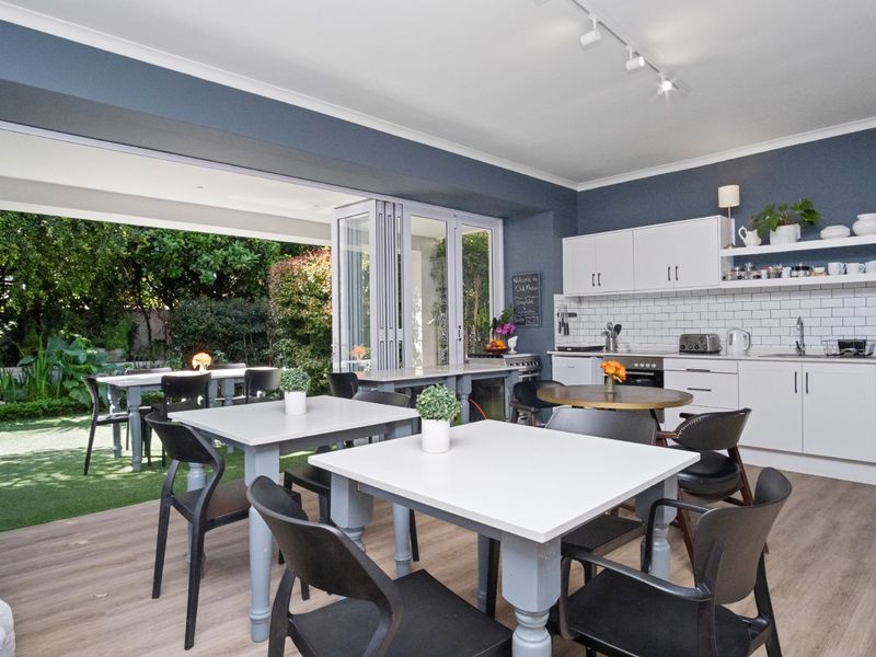 Prime location opposite Newlands Cricket Stadium - Photo 9