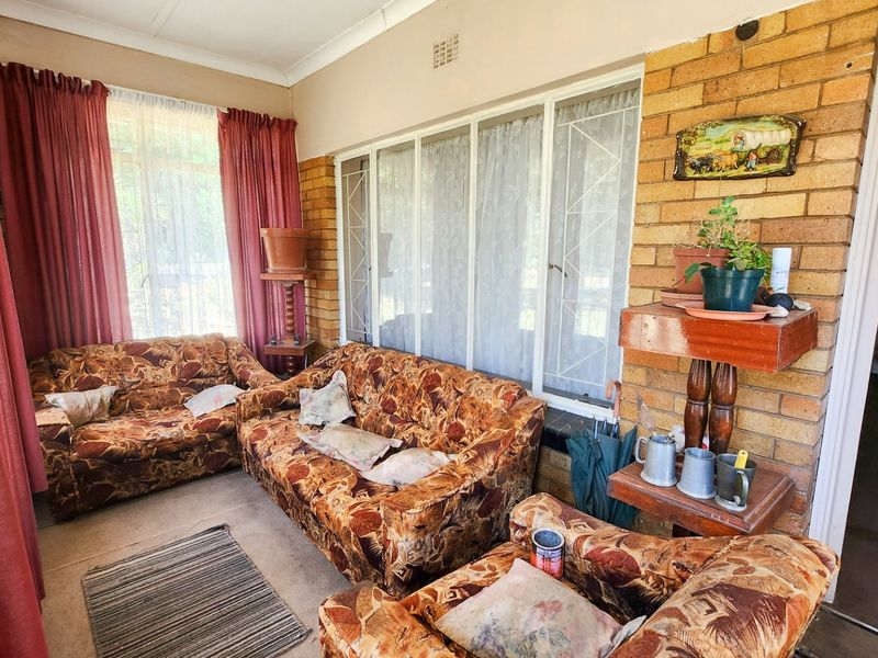 Affordable 3-Bedroom Home with Single Garage, Perfect for First-Time Buyers or Small Families - Photo 4