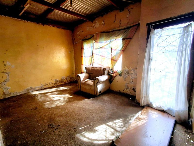 4 Bedrooms house for sale in Mdantsane Nu 18 - Photo 10