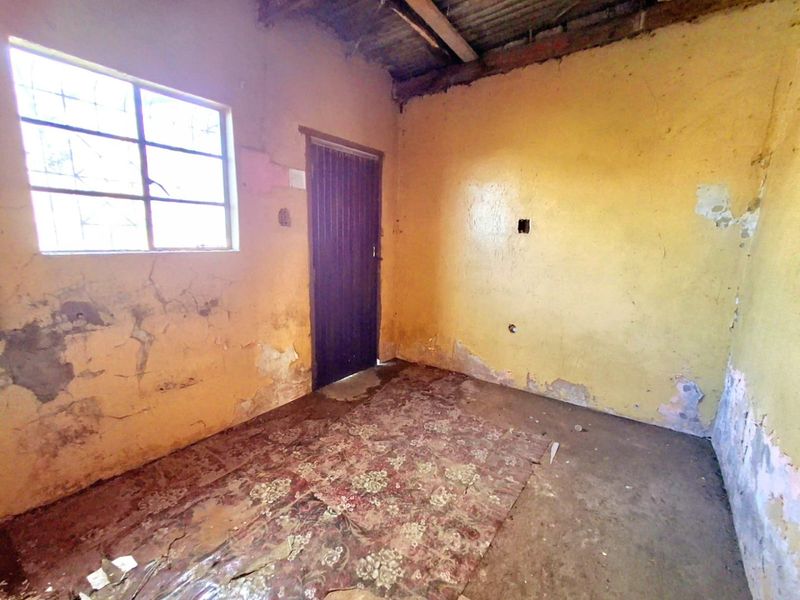 4 Bedrooms house for sale in Mdantsane Nu 18 - Photo 8