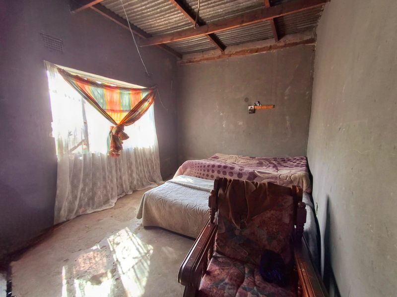 4 Bedrooms house for sale in Mdantsane Nu 18 - Photo 3