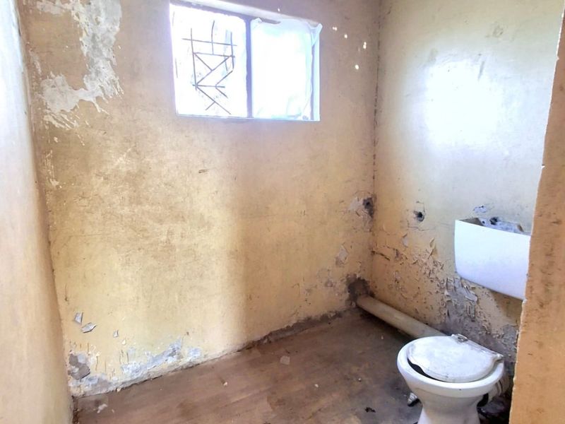 4 Bedrooms house for sale in Mdantsane Nu 18 - Photo 6