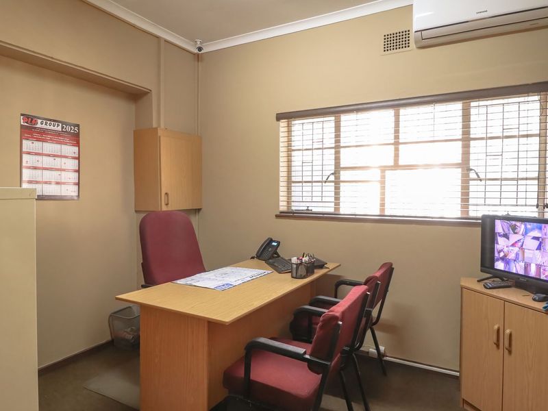Well maintained business premises - Photo 5