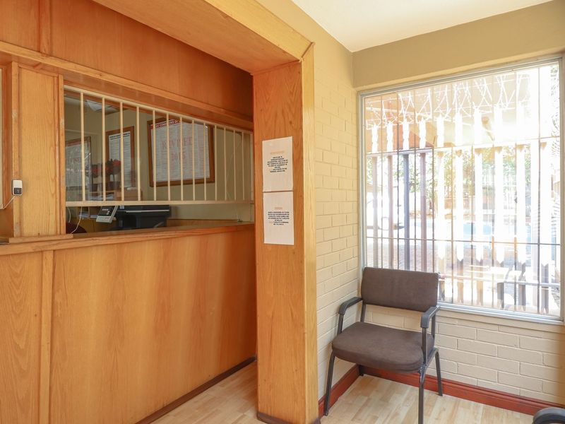Well maintained business premises - Photo 8