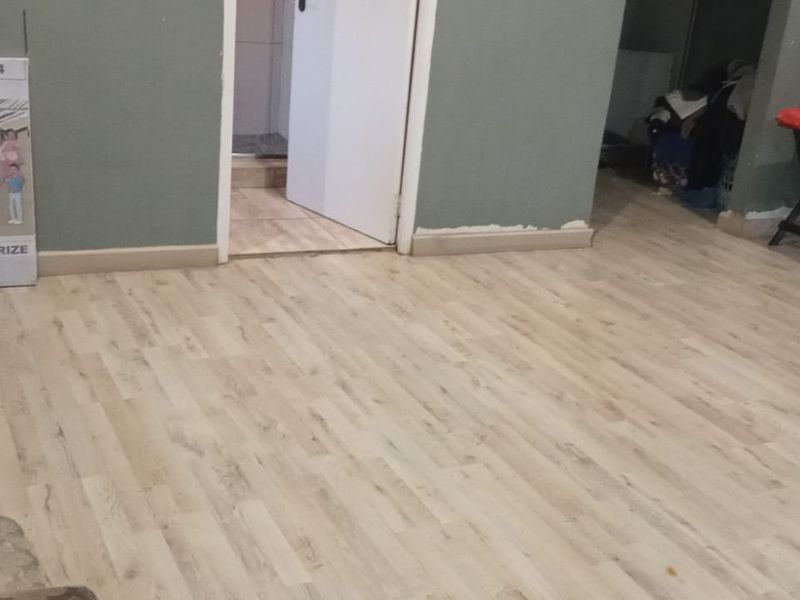 4 Bedroom House for Sale in Blue Hills - Photo 10