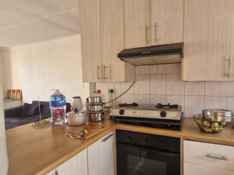 North - Facing Upstairs 2 Bedroom 1 Bathroom Balcony Townhouse  - Photo 5