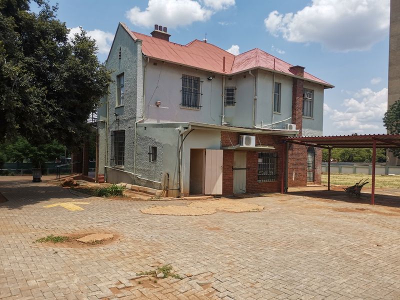 Vacant Land For Sale in Arcadia – Pretoria with Medical Rights - Photo 9
