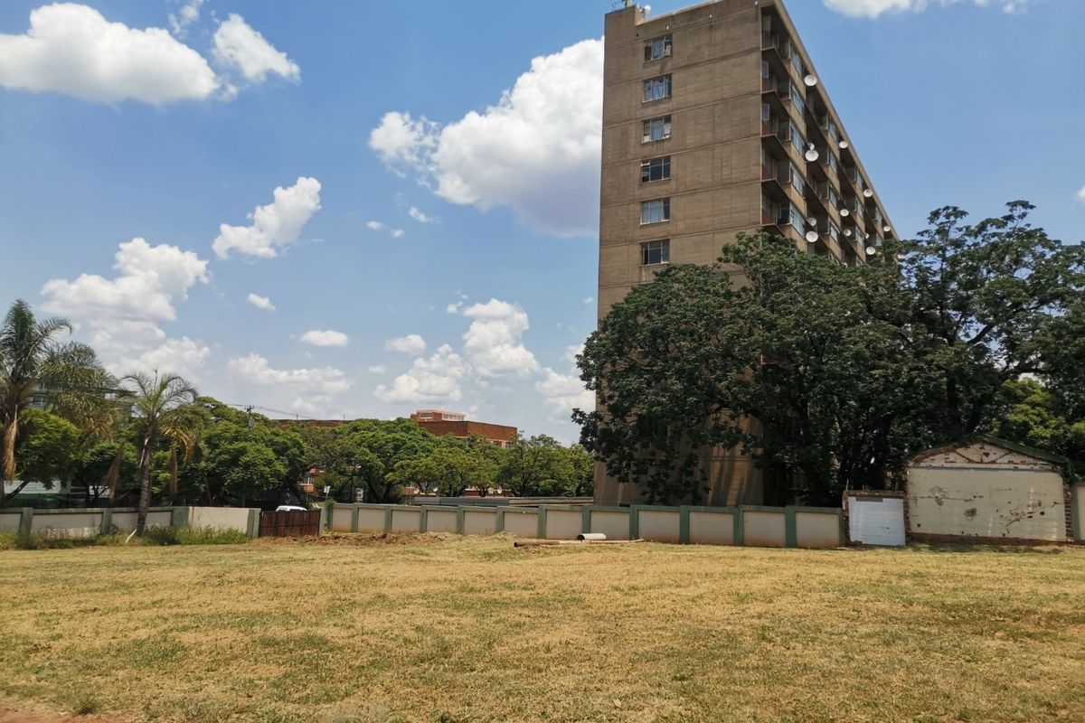 Vacant Land For Sale in Arcadia – Pretoria with Medical Rights - Photo 2