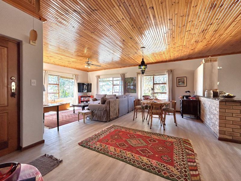 Charming Wavecrest Home with Garden and Views - Photo 8