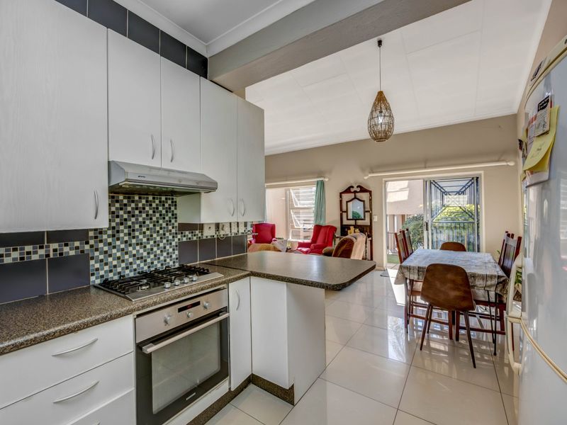 PRICED TO GO! 2 Bed, 2 Bath Townhouse with Double Auto Garage in a Premier Secure Complex - Photo 9