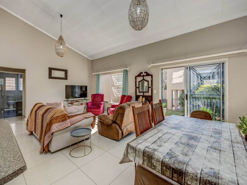 PRICED TO GO! 2 Bed, 2 Bath Townhouse with Double Auto Garage in a Premier Secure Complex - Photo 10