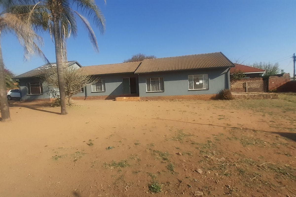 FOR SALE: Commercial/Residential Opportunity in Hammanskraal!!  - Photo 2