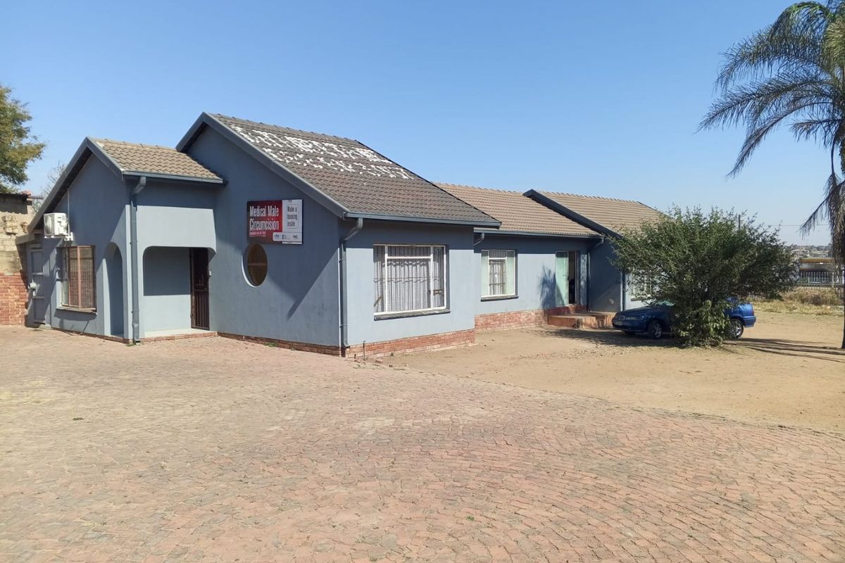 FOR SALE: Commercial/Residential Opportunity in Hammanskraal!!  - Photo 3