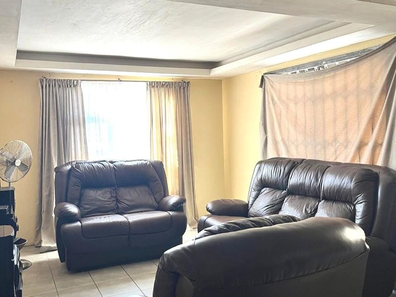 2 Bedroom House for sale in Philippi Park - Photo 5