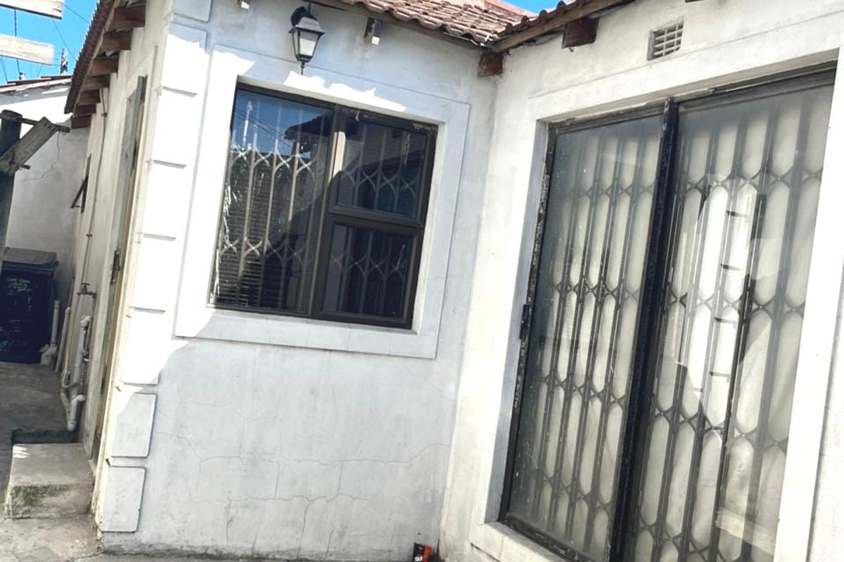 2 Bedroom House for sale in Philippi Park - Photo 2