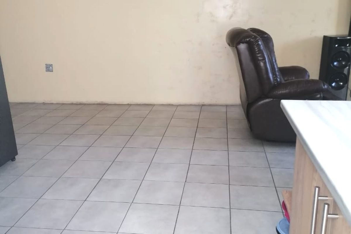 2 Bedroom House for sale in Philippi Park - Photo 3