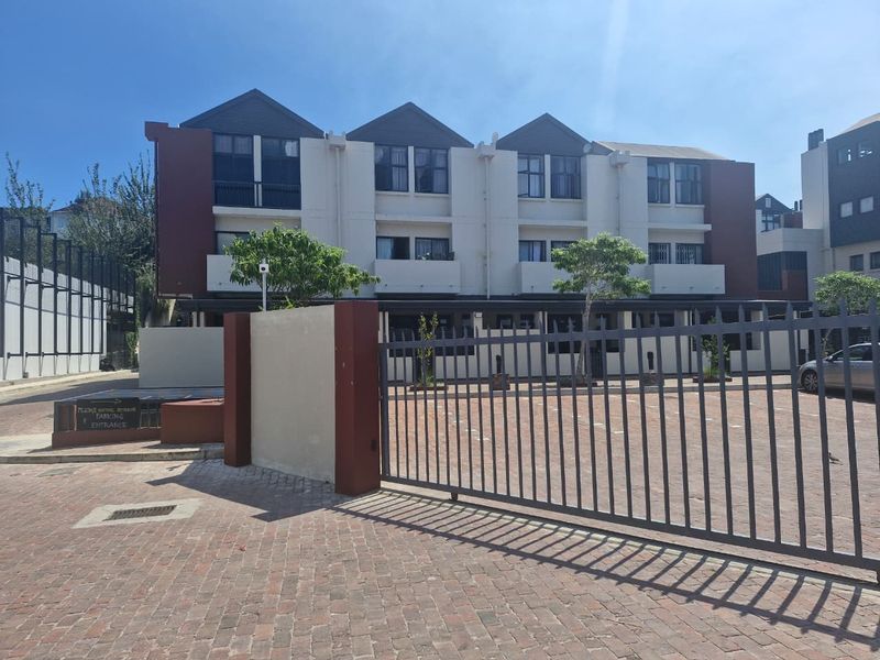 Modern Living in the Heart of Knysna Central – Oyster Walk  - Photo 2