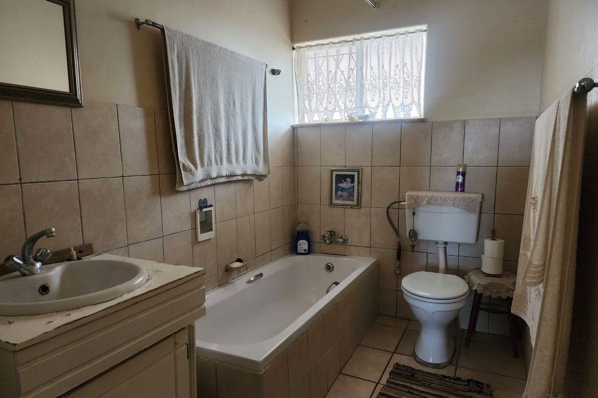 1 Bedroom Apartment in Wilkeville - Photo 4