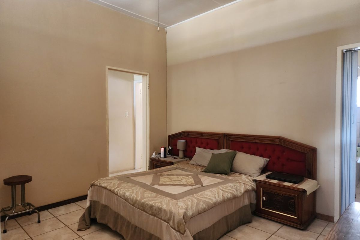 1 Bedroom Apartment in Wilkeville - Photo 3