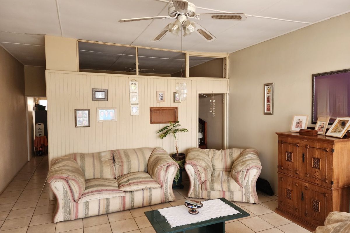 1 Bedroom Apartment in Wilkeville - Photo 2