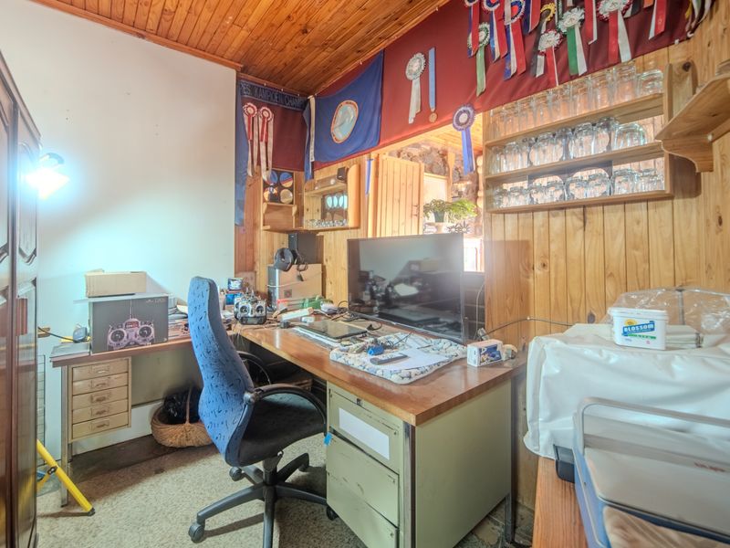 URGENT SALE! Price Negotiable for this 3-Bedroom House in Meyerville – Opposite the Primary School - Photo 9